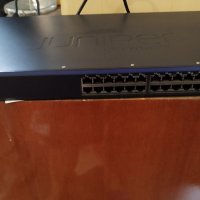 Суич 24-портов превключвател Juniper Networks EX2200 ex 2200-24T- 4G, снимка 8 - Суичове - 42500916
