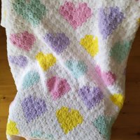 Ръчно плетено бебешко одеяло , снимка 5 - Спално бельо и завивки - 34067486