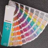 Pantone (Пантоне) и  HKS (ХКС) книги, снимка 3 - Друго - 37671739