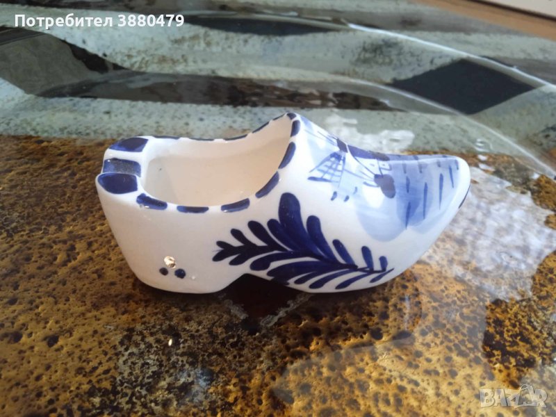 порцеланов сувенир чехъл от холандия, снимка 1