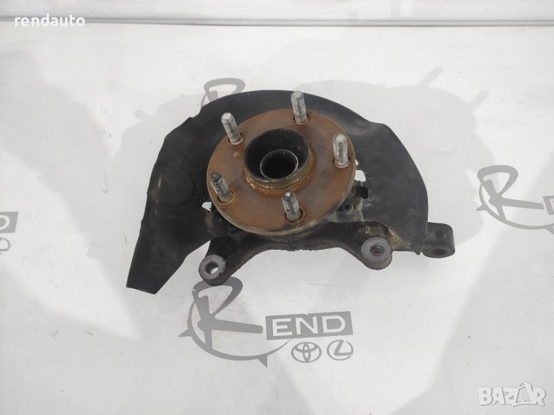 Преден десен шенкел главина Toyota Avensis Verso 2001-2009 1CD , снимка 1