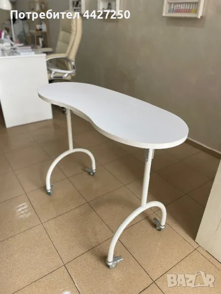 Сгъваема маса са маникюр, снимка 1