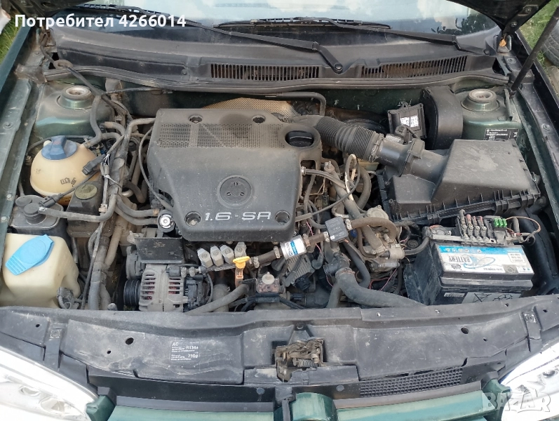 Golf 4 1.6 бензин НА ЧАСТИ, снимка 1
