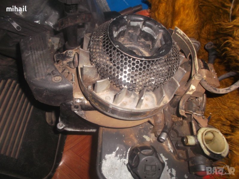  двигател бригс и стратън  на части, снимка 1