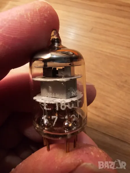 Радиолампа, радиолампи - E180F- нова - възстановете вашета вярна и дългослужила техника ., снимка 1