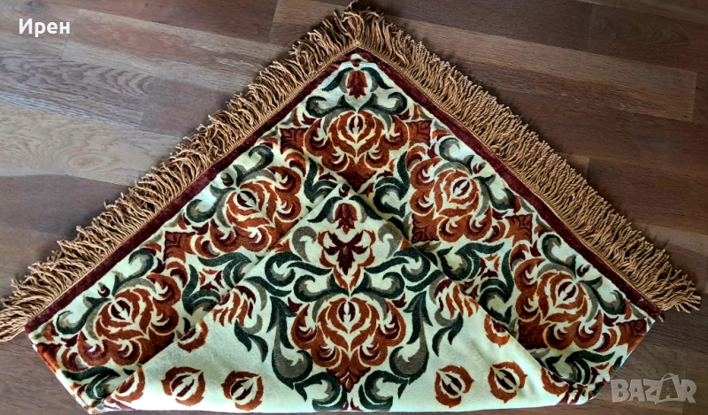 Покривка от плюш , снимка 1