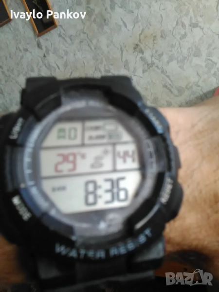 Водоустойчив ръчен часовник, снимка 1