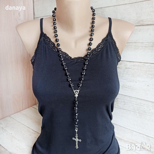 3281 Дамско колие с мъниста и висулка Кръст, снимка 1