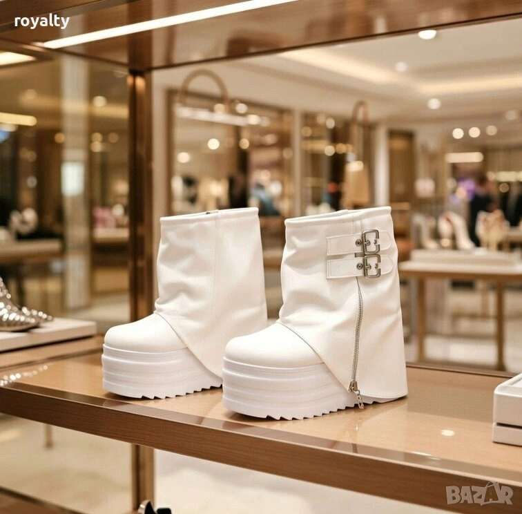 Боти на платформа - бяла кожа, снимка 1