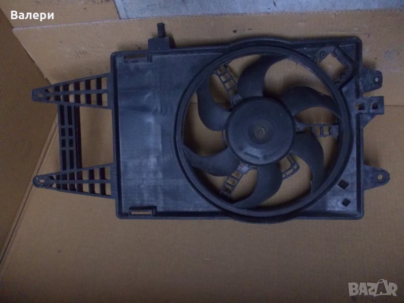 Охлаждаща перка с дифузьор 832301000 за FIAT LANCIA 1.2 60к.с. , снимка 1