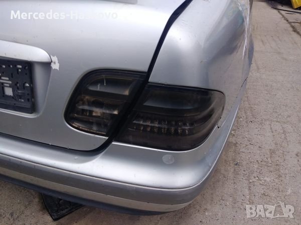 Ляв и Десен стопове за  MERCEDES w208, снимка 1
