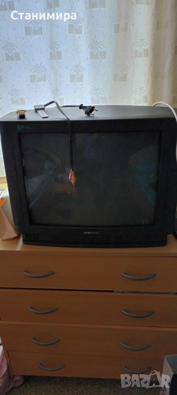 телевизор Самсунг - стар модел, снимка 1