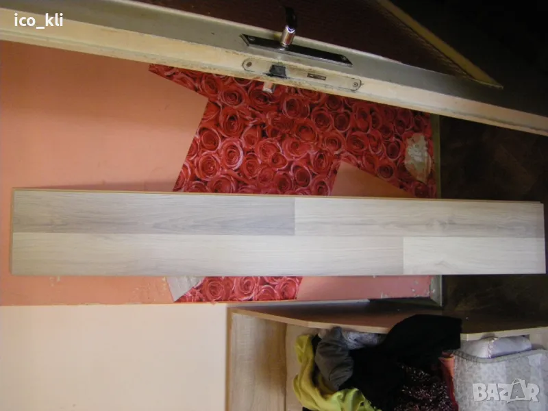 Ламиниран паркет KRONO SWISS 8 mm около 12.5 м2 , снимка 1