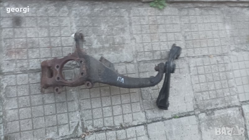 Нисан Навара патфайндер Носач и шенкел  ламарина под двигател , снимка 1