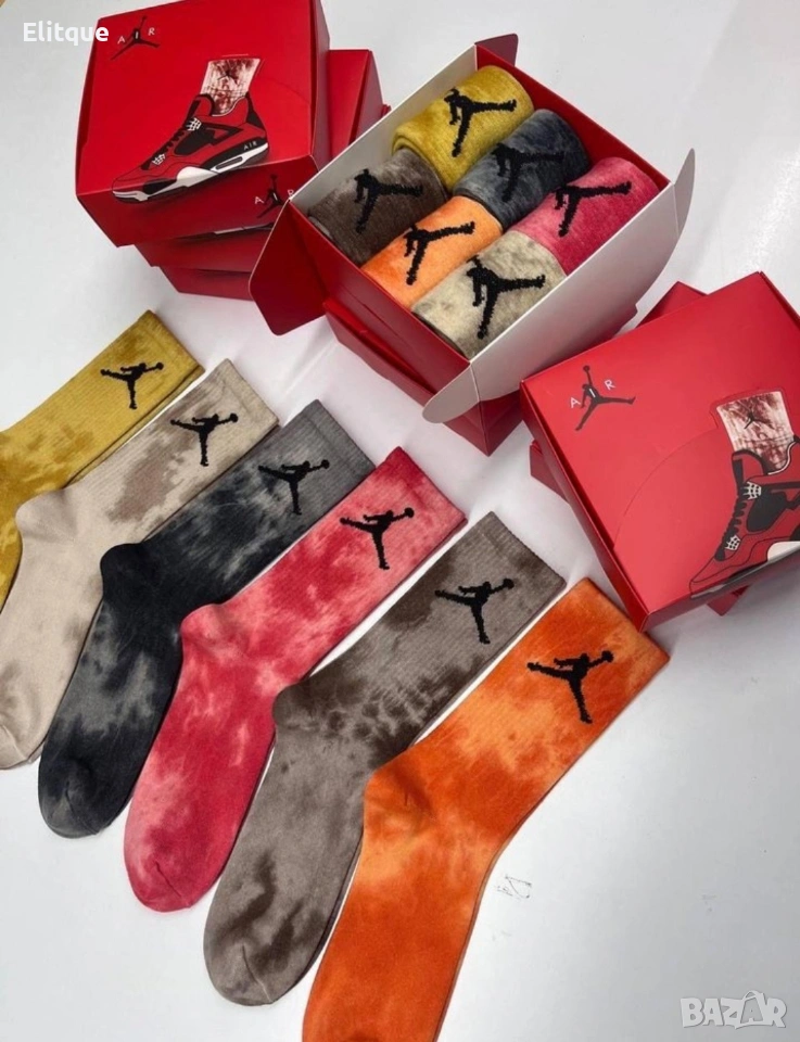 унисекс цветни дълги чорапи в кутия ,6 чифта jordan, снимка 1