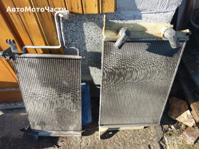 Продавам радиатор за Фиат Стило, снимка 2 - Части - 31618674