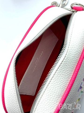 чанти The tote bag marc jacobs :➡️24cm ⬆️17cm✨ ⭐️, снимка 6 - Чанти - 51451924