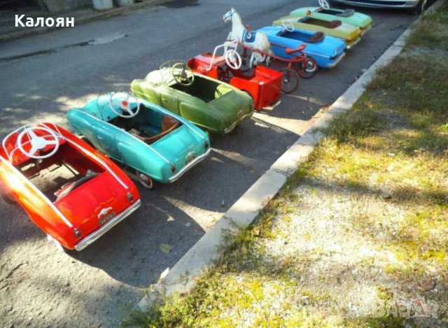 Купувам стара детска метална кола с педали, москвич с педали , снимка 14 - Колекции - 31866978