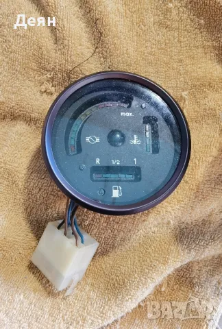 Лада скоростомер, Вартбурк, части, снимка 2 - Антикварни и старинни предмети - 48106487