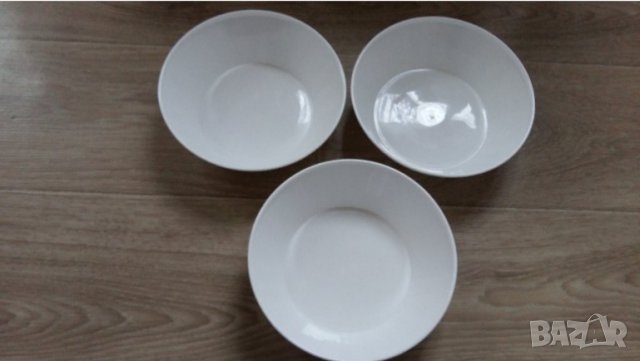 3 БР. БЯЛИ ПЛАСТМАСОВИ КУПИЧКИ, снимка 1