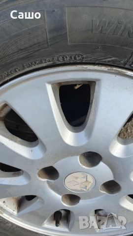 Митцубиши Гуми, снимка 2 - Гуми и джанти - 51960301