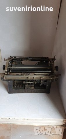 Пишеща машина, снимка 7 - Антикварни и старинни предмети - 30420963