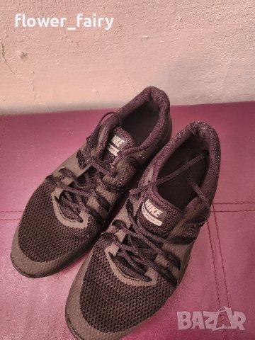 Nike дамски маратонки,номер 40, снимка 2 - Маратонки - 44445911