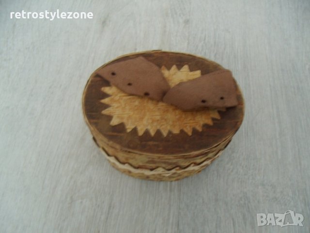 № 5094 стара дървена / брезова / кутийка   - размер 10,5 / 8 / 5,5 см , снимка 2 - Други ценни предмети - 31942312