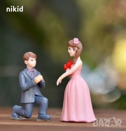 Двойка малки фигурки фигурка за торта за сватба или предложение за брак годеж сватбени сватбена връх, снимка 4 - Други - 34024234