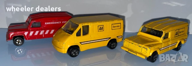 Метални колички Corgi Land Rover, Ford Transit