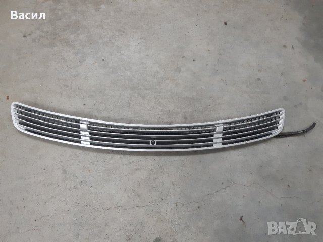 Горна решетка Въздуховод преден капак C32 AMG c 32 амг Mercedes W203 w 203 Мерцедес C class Ц класа , снимка 1