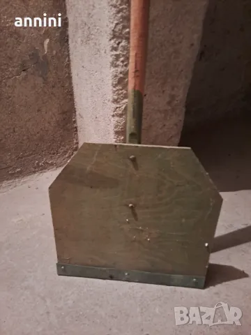 гребло дървено подсилено за сняг