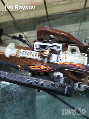 Патрон с ключ,клеморед и заключване на волана , VW Golf ,  5Q0905865 , снимка 4 - Части - 52539581