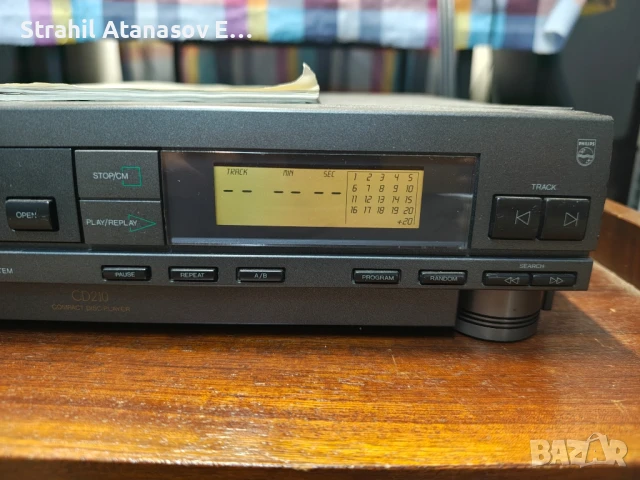 Philips CD 210 Сиди Плеър, снимка 6 - Други - 50868783