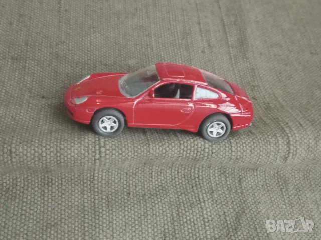 Продавам метална количка Порше