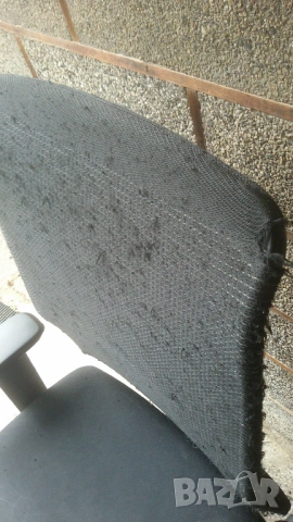 Офис стол Interstuhl със забележки по тапицерията, снимка 5 - Столове - 53020004