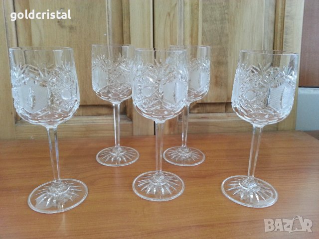 Кристални чаши, снимка 1 - Антикварни и старинни предмети - 36770351