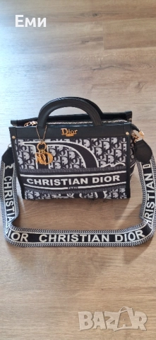 Christian Dior чанти дамски луксозни на топ брандове , снимка 15 - Чанти - 51829075
