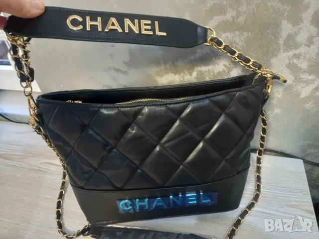 Дамска чанта, снимка 2 - Чанти - 48406917