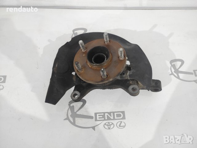 Преден десен шенкел главина Toyota Avensis Verso 2001-2009 1CD 