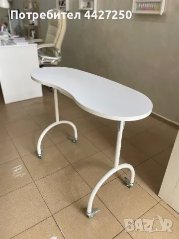 Сгъваема маса са маникюр, снимка 1