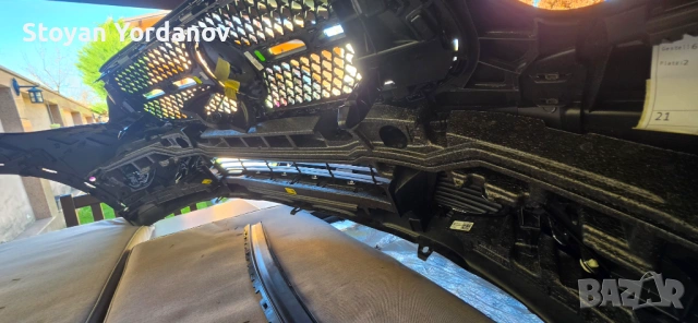 Продавам оригинални предна и задна броня за GLC X254, снимка 2 - Части - 54219705