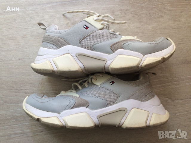 Сиви маратонки tommy hilfiger № 36., снимка 2 - Детски маратонки - 51543198