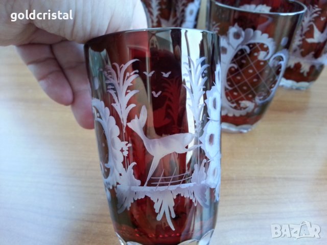 Кристални чаши цветен червен кристал , снимка 3 - Антикварни и старинни предмети - 37544778