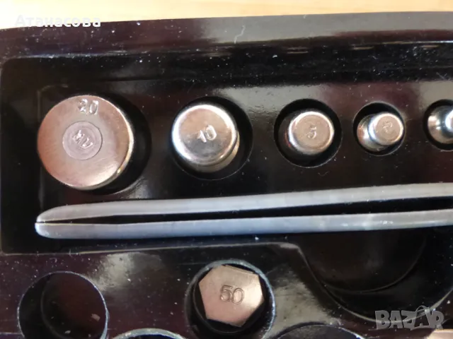 Комплект малки теглилки грамове за везна кантар 1980 г, снимка 4 - Антикварни и старинни предмети - 48435039