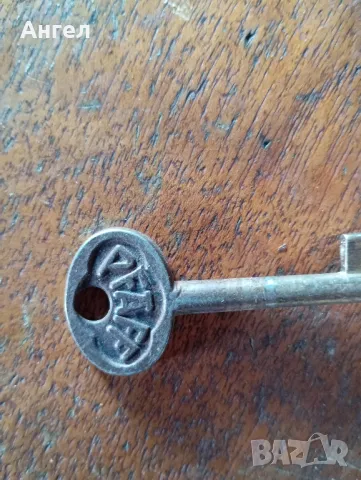 Шевна машина PFAFF 130, снимка 11 - Други машини и части - 36911842