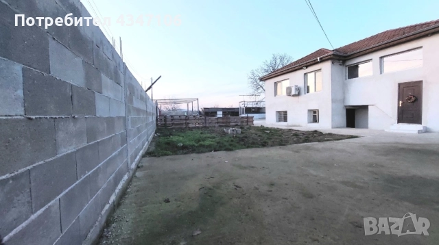  Обзаведена,двуетажна къща в С. Цалапица  