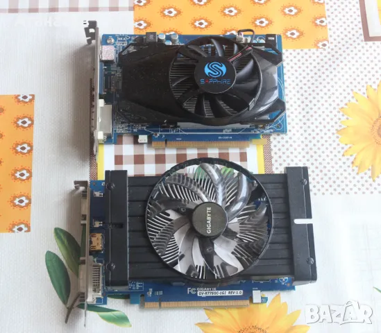 Два броя видео карта sapphire HD6670 и Gigabyte HD7750 OC, снимка 1