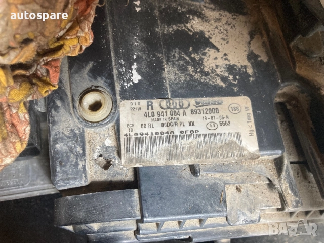 Десен фар ксенон за Audi Q7. Кю7. Преди фейслифт.  06-09. Не завиващ. 4L0941004A. Обурудван. , снимка 5 - Части - 51908597