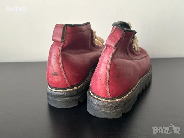 Соц Туристически Обувки Спортпром Планинарски, снимка 5 - Антикварни и старинни предмети - 49093898